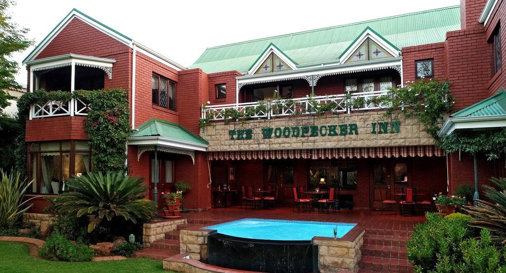 The Woodpecker Inn Претория Экстерьер фото